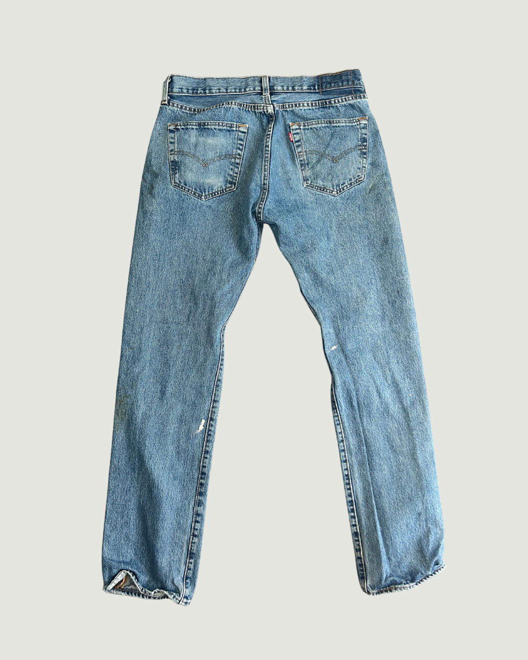 Levi’s 501 Medium Wash (Paint Splatter)